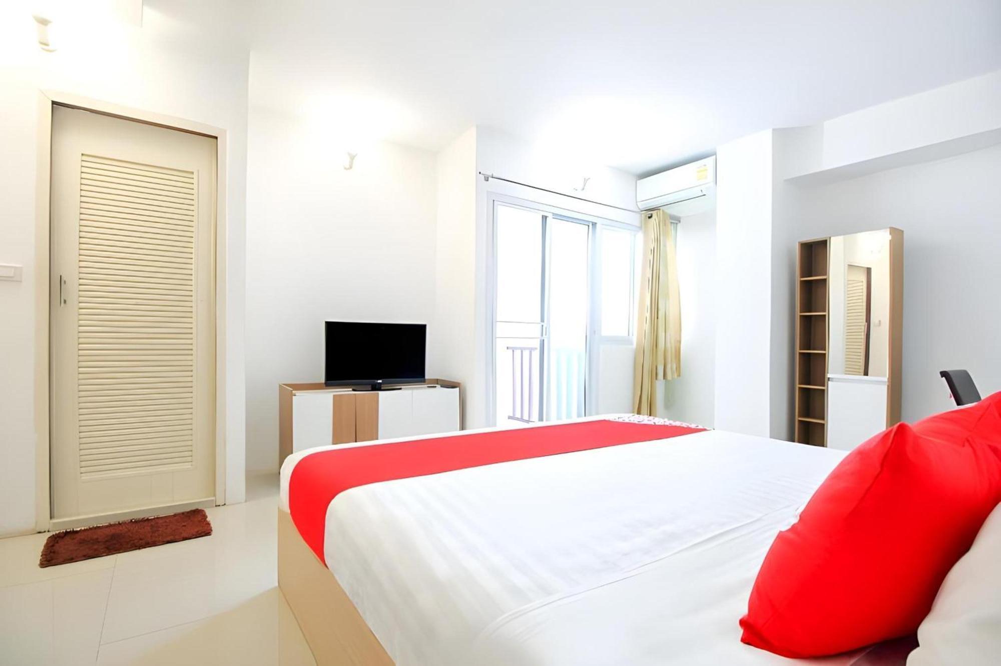 Capital O 411 Grandview Condo 15 Bangkok Exteriör bild